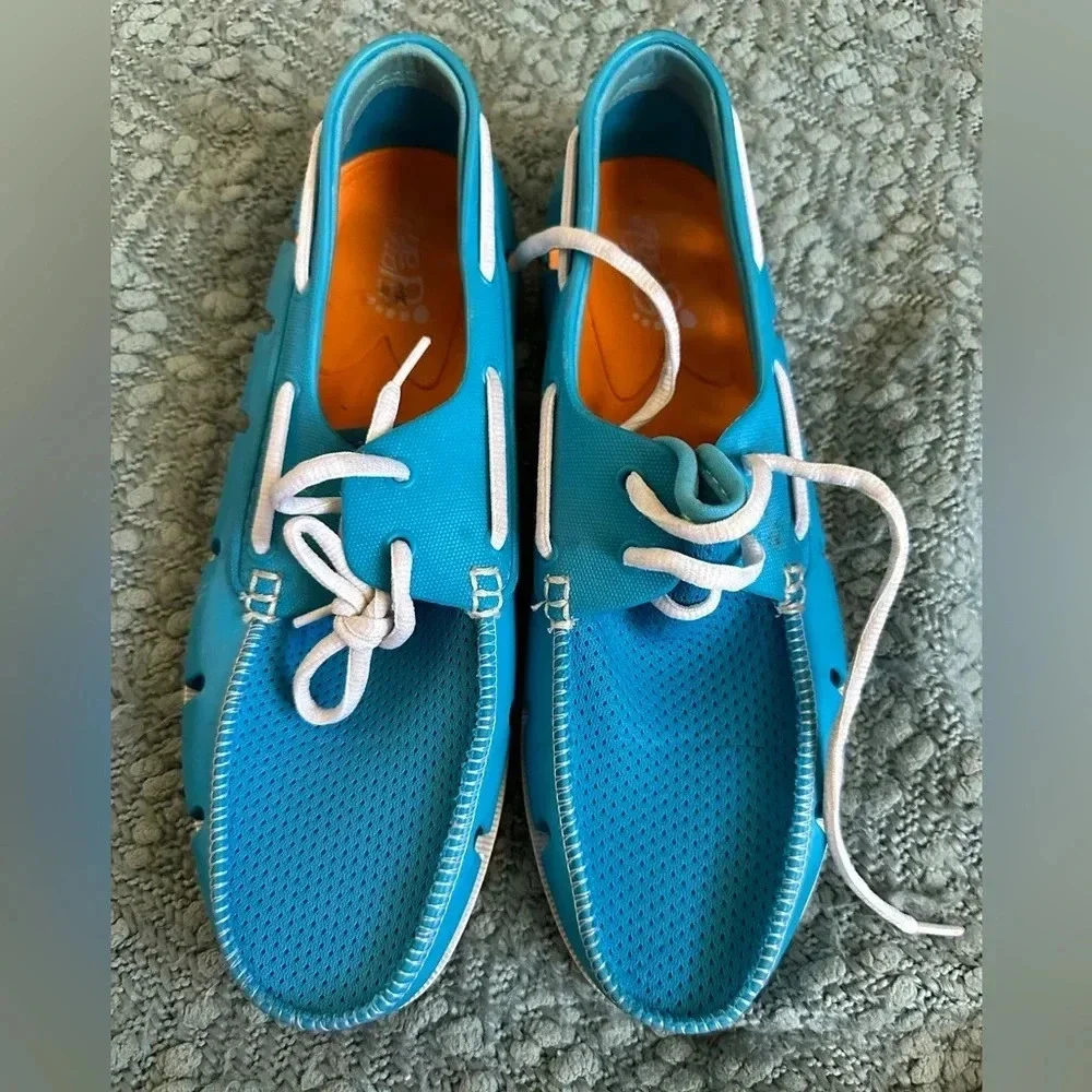 Five Flops blue water shoes men’s size small 6-7 summer athletic casual